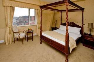 Отель Lawlors Hotel Дангарван Двухместный номер с 1 кроватью или 2 отдельными кроватями-6